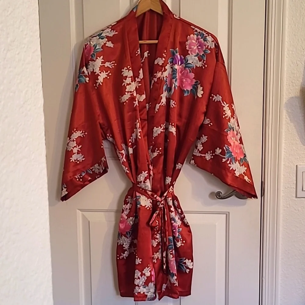Satin Floral Robe - Picture 1 of 4